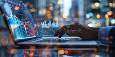 Crypto Market 2025: Bitcoin Faces Regulation, Tax Changes, and Investor Shifts
