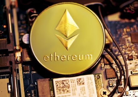 Ethereum, XRP, and Solana crypto tokens representing altcoin ETF flows