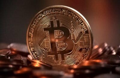 Bitcoin ETF Inflows vs Ethereum ETF Outflows: 5 Important Insights